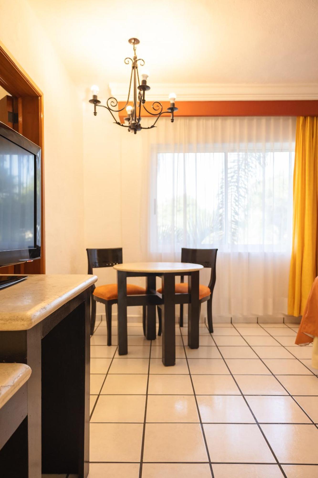Maria Isabel Colima Hotel Luaran gambar