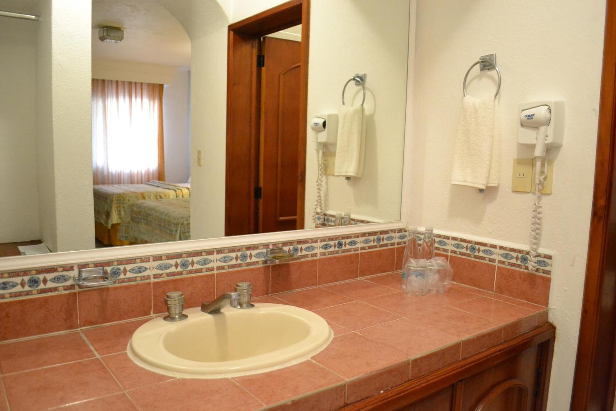 Maria Isabel Colima Hotel Luaran gambar